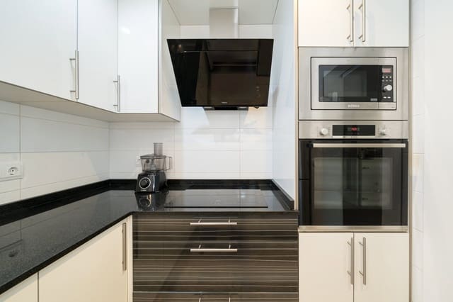 2 Zimmer Apartment zu verkaufen in Cala Vinyes / Cala Vinyas / Cala Viñas, Calvià mit Garage - 649.000 € (Ref: 9330483)