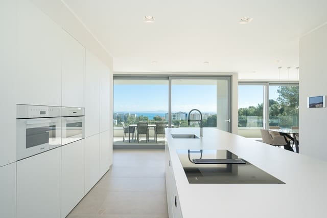 5 soveværelse Villa til salg i Palmanova, Calvià med swimmingpool - € 4.450.000 (Ref: 9330484)