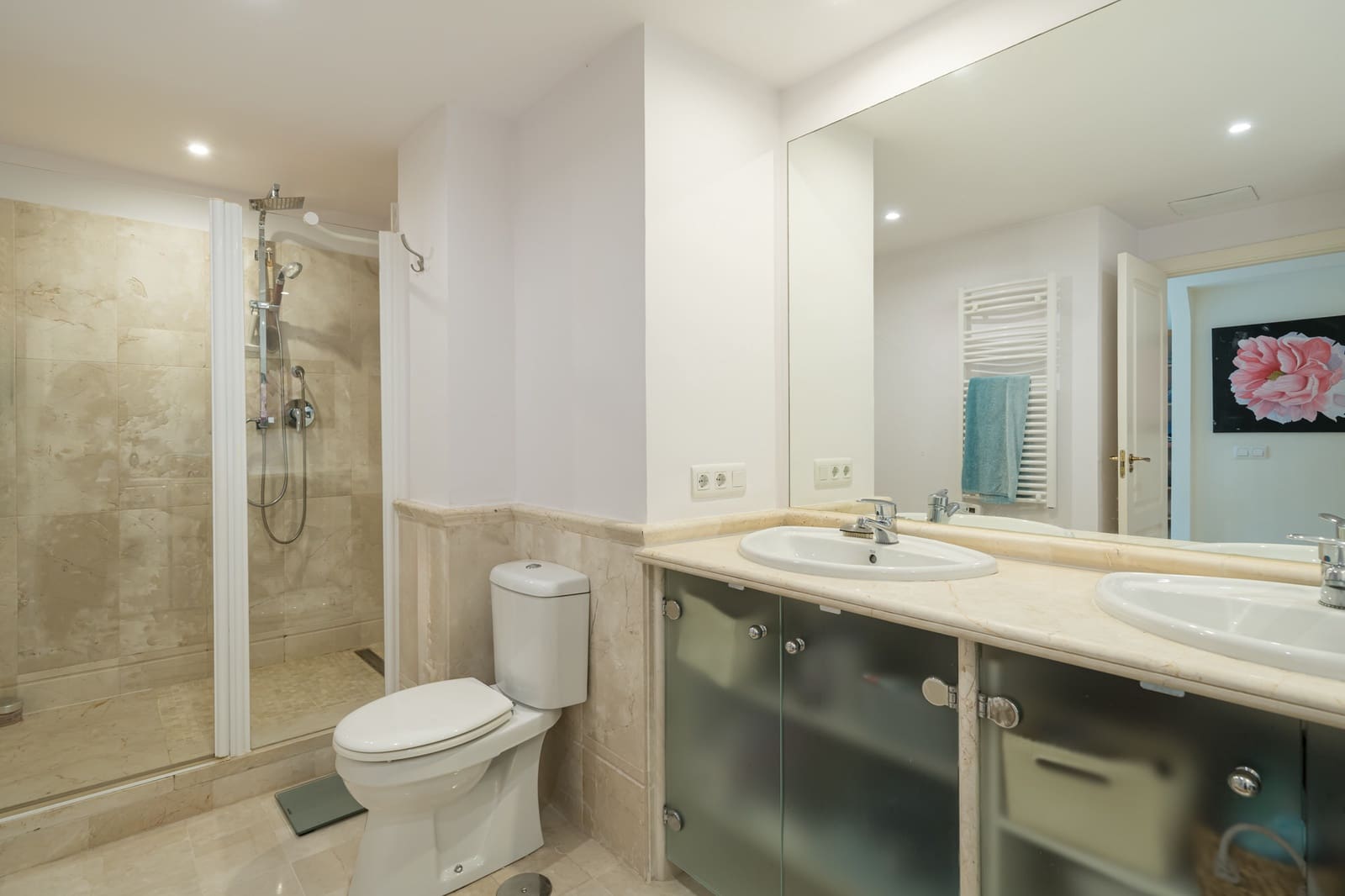 3 slaapkamer Appartement te koop in Santa Ponsa met zwembad - € 895.000 (Ref: 9337780)