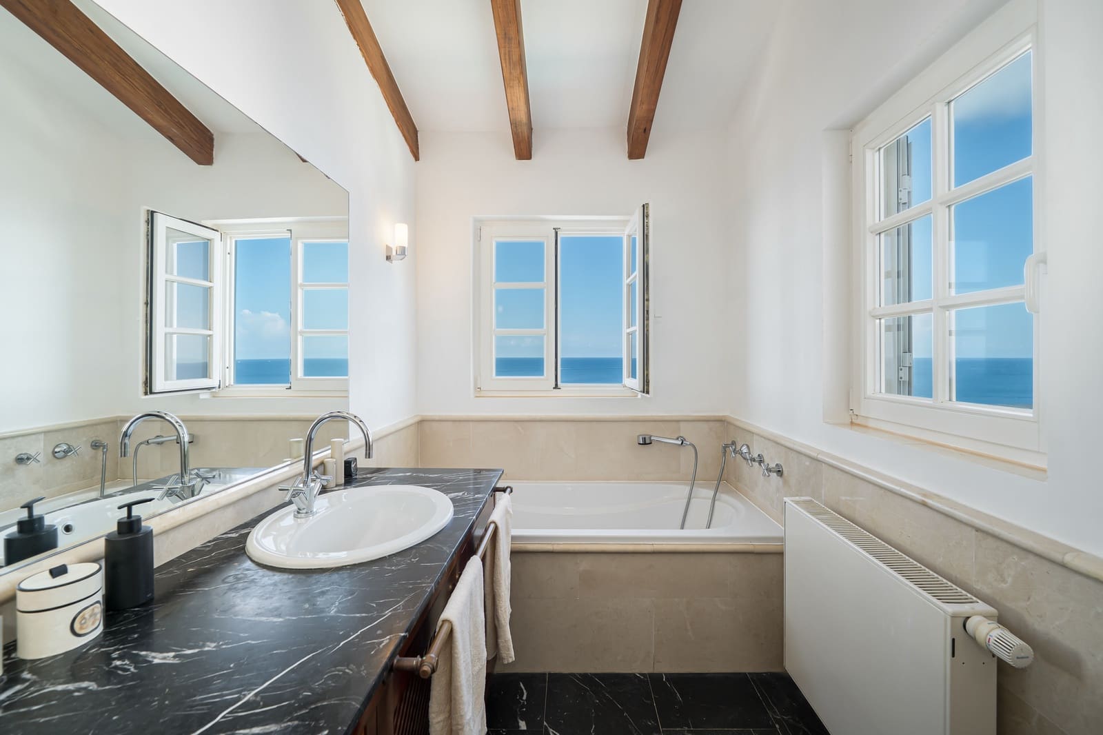 3 soverom Hus til salgs i El Toro / Port Adriano med svømmebasseng - € 3 750 000 (Ref: 9341026)