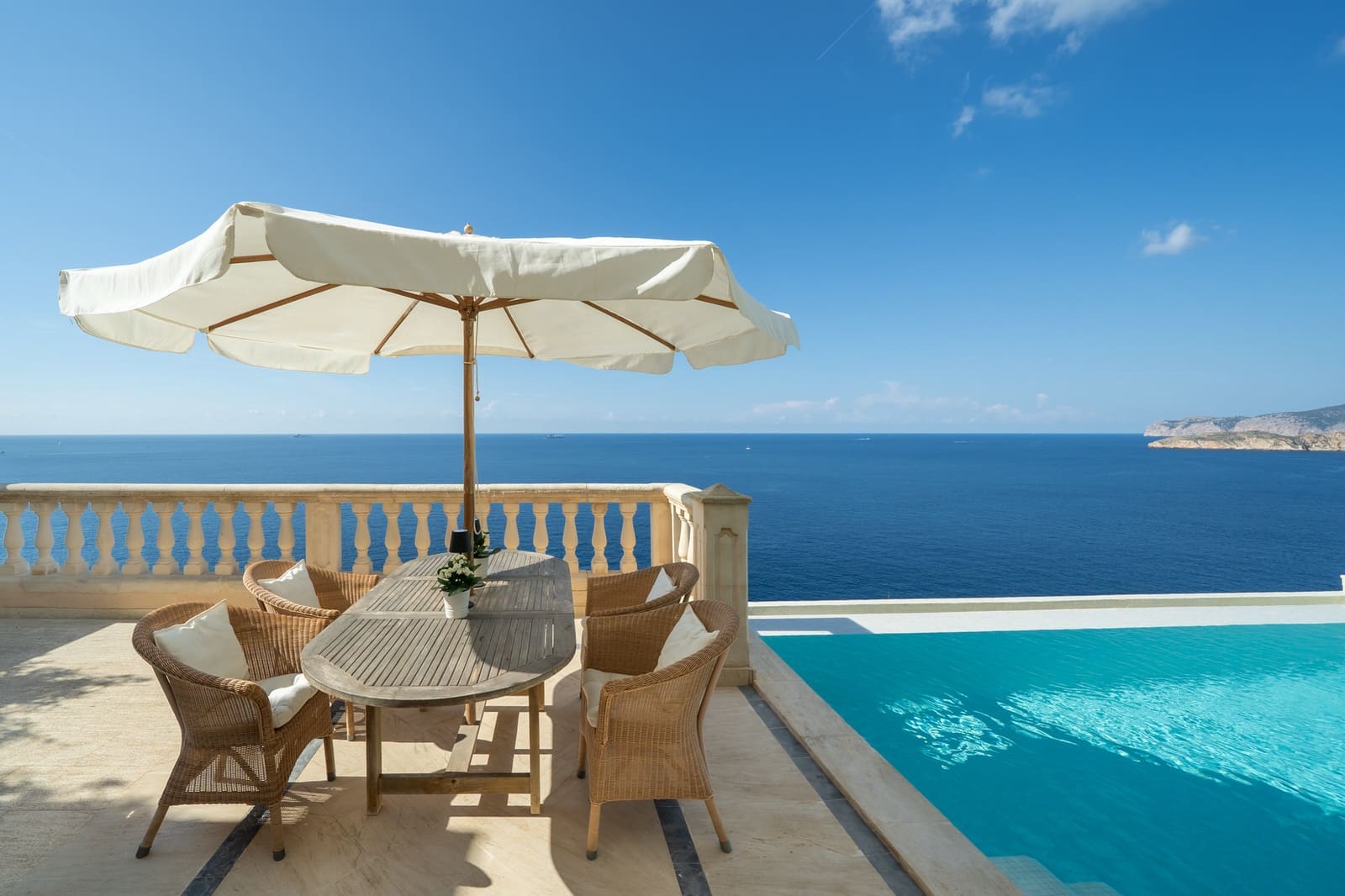 3 soverom Hus til salgs i El Toro / Port Adriano med svømmebasseng - € 3 750 000 (Ref: 9341026)