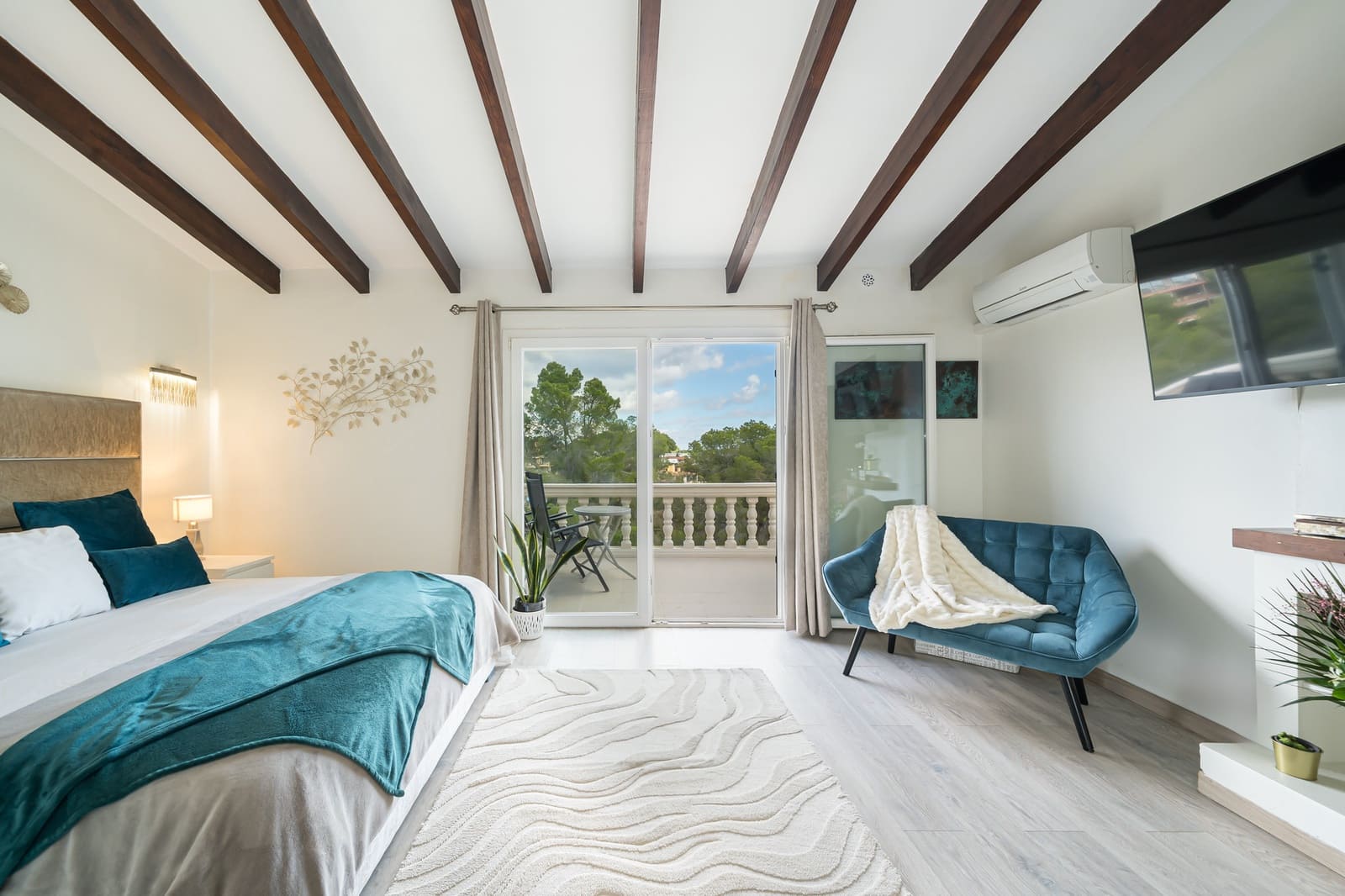 4 soveværelse Villa til salg i Portals Vells med swimmingpool - € 2.350.000 (Ref: 9357097)