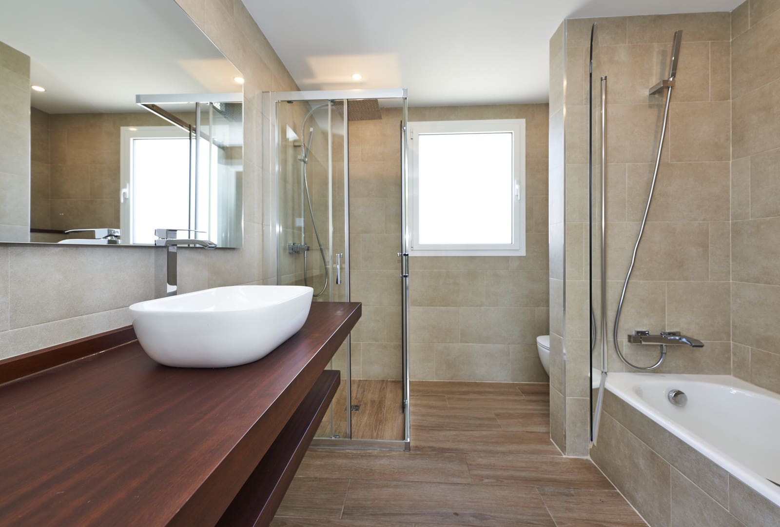 3 bedroom Villa for sale in Santa Ponsa with pool - € 1,750,000 (Ref: 9357098)