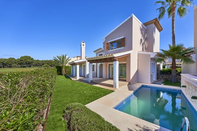3 soveværelse Villa til salg i Santa Ponsa, Calvià med swimmingpool - € 1.750.000 (Ref: 9357098)