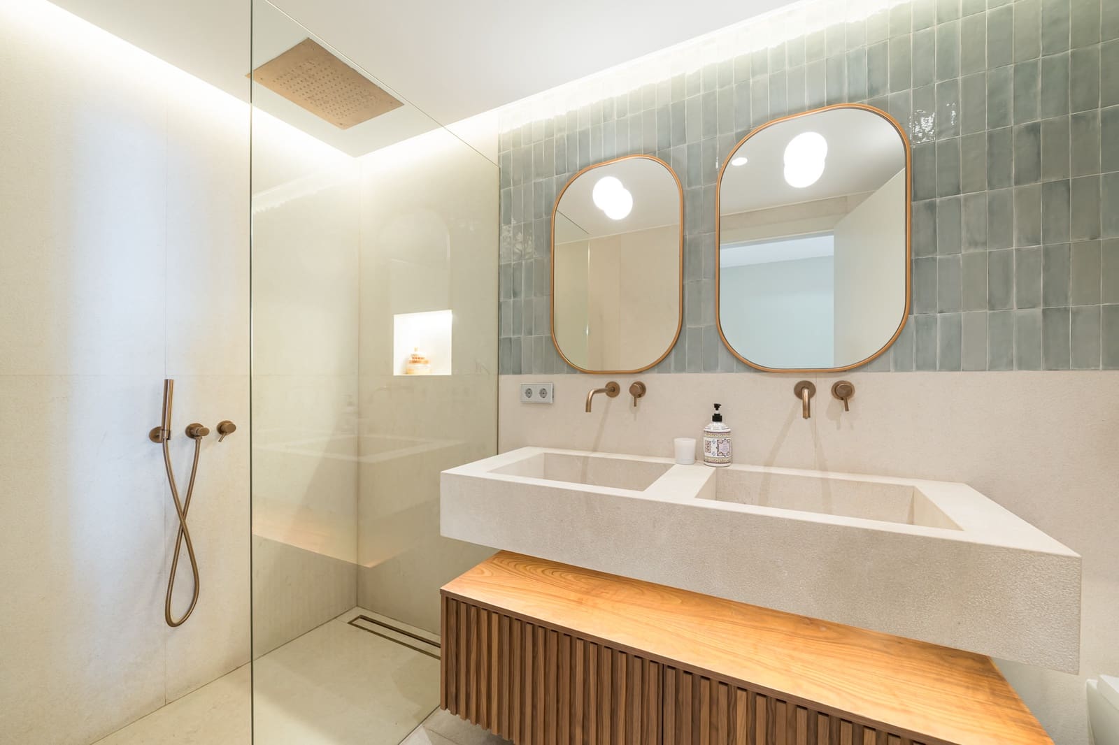 4 camera da letto Appartamento in vendita in Cala Vinyes / Cala Vinyas / Cala Vinas - 2.195.000 € (Rif: 9385207)