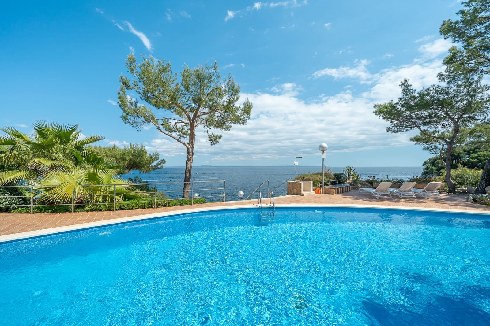 4 camera da letto Appartamento in vendita in Cala Vinyes / Cala Vinyas / Cala Vinas - 2.195.000 € (Rif: 9385207)