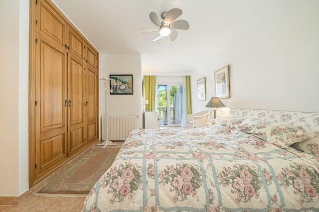 4 soveværelse Byhus til salg i Costa de la Calma, Calvià - € 1.200.000 (Ref: 9422057)