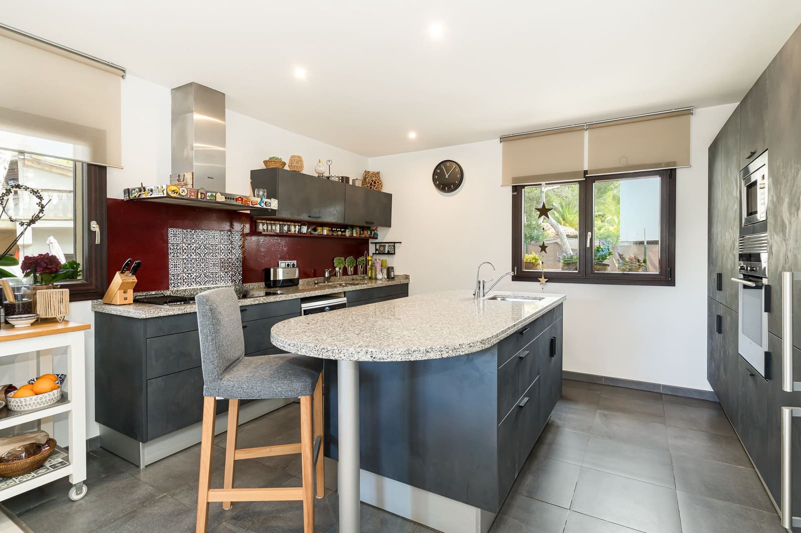 4 bedroom Villa for sale in Costa de la Calma with pool - € 1,900,000 (Ref: 9465333)