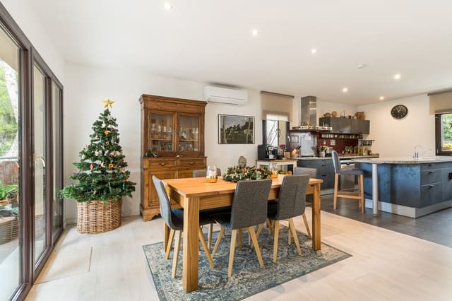 4 sypialnia Willa na sprzedaż w Costa de la Calma, Calvià z basenem - 1 795 000 € (Ref: 9465333)