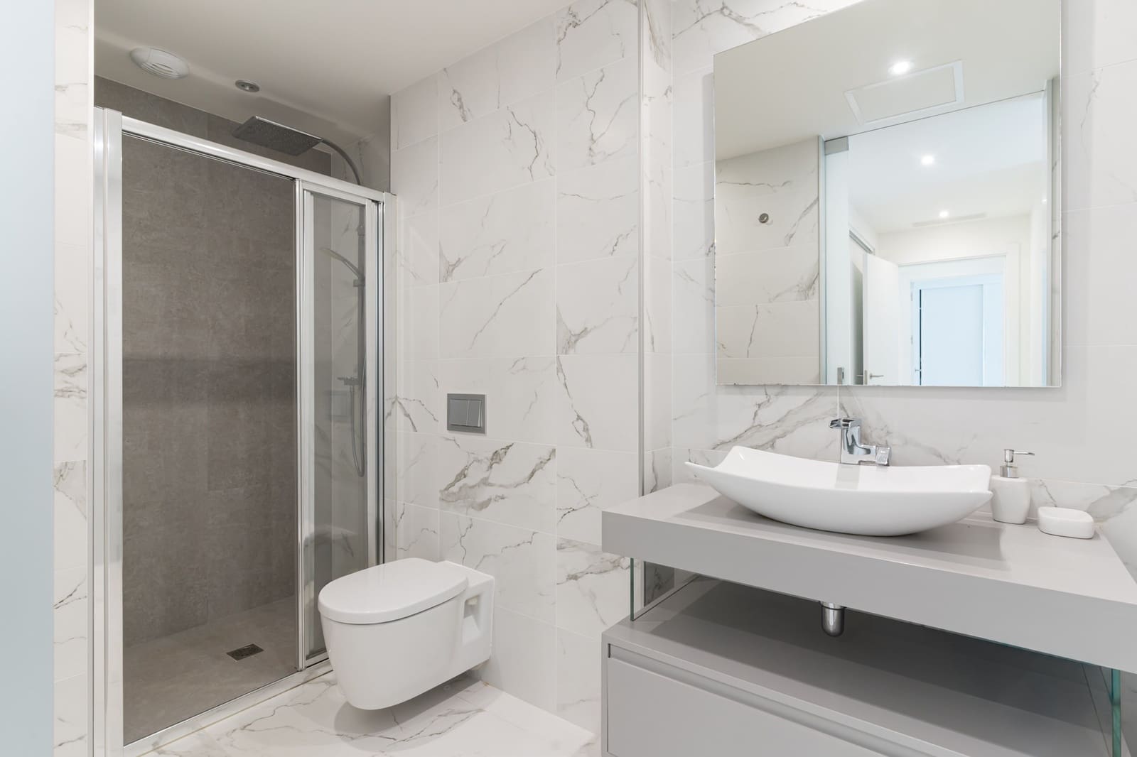 3 slaapkamer Flat te koop in Santa Ponsa met zwembad garage - € 1.250.000 (Ref: 9474734)