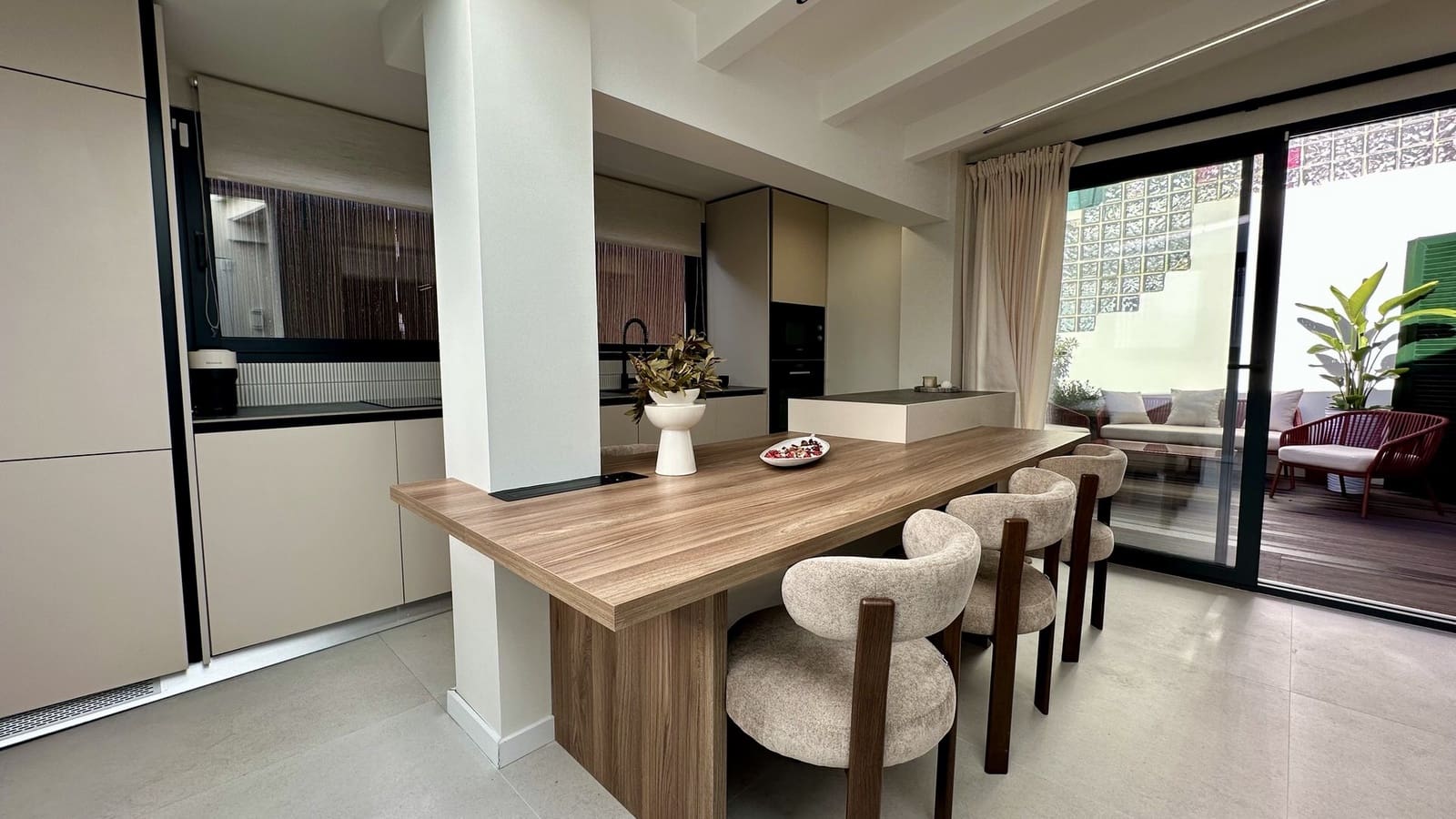 2 soveværelse Lejlighed til salg i Santa Ponsa med swimmingpool - € 525.000 (Ref: 9551051)