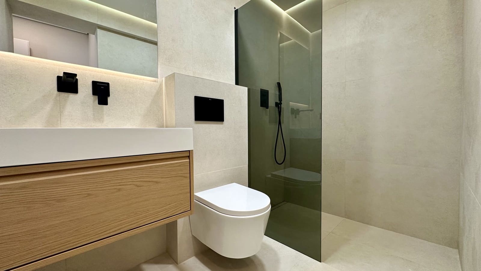 2 soveværelse Lejlighed til salg i Santa Ponsa med swimmingpool - € 525.000 (Ref: 9551051)