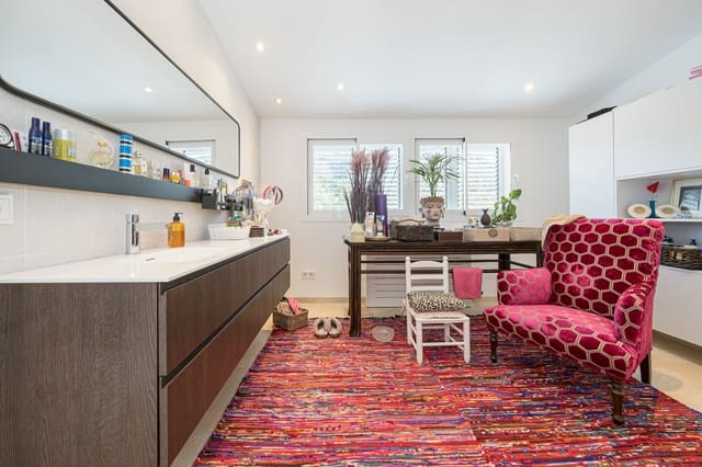 4 makuuhuone Maalaistalo myytävänä paikassa Es Capdella, Calvià mukana uima-altaan - 2 395 000 € (Ref: 9607944)