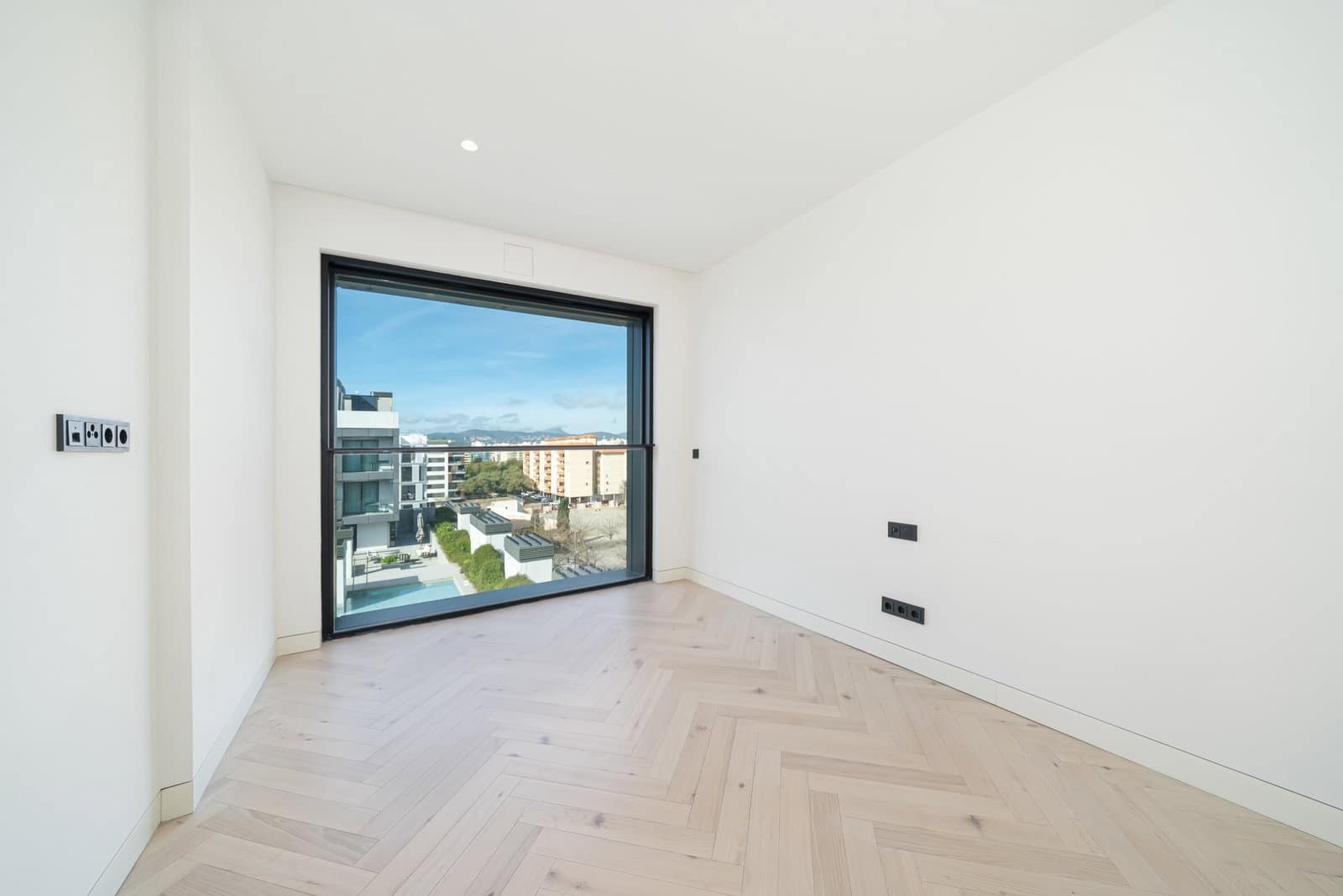 3 sypialnia Apartament na sprzedaż w Palma de Mallorca z basenem garażem - 2 800 000 € (Ref: 9634038)