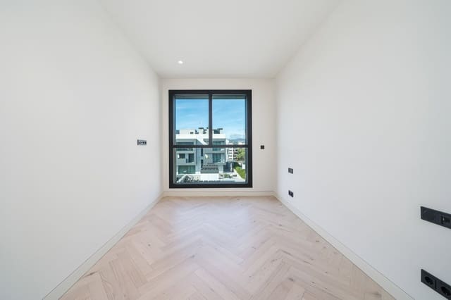 3 sypialnia Apartament na sprzedaż w La Seu, Palma de Mallorca z basenem garażem - 2 800 000 € (Ref: 9634038)