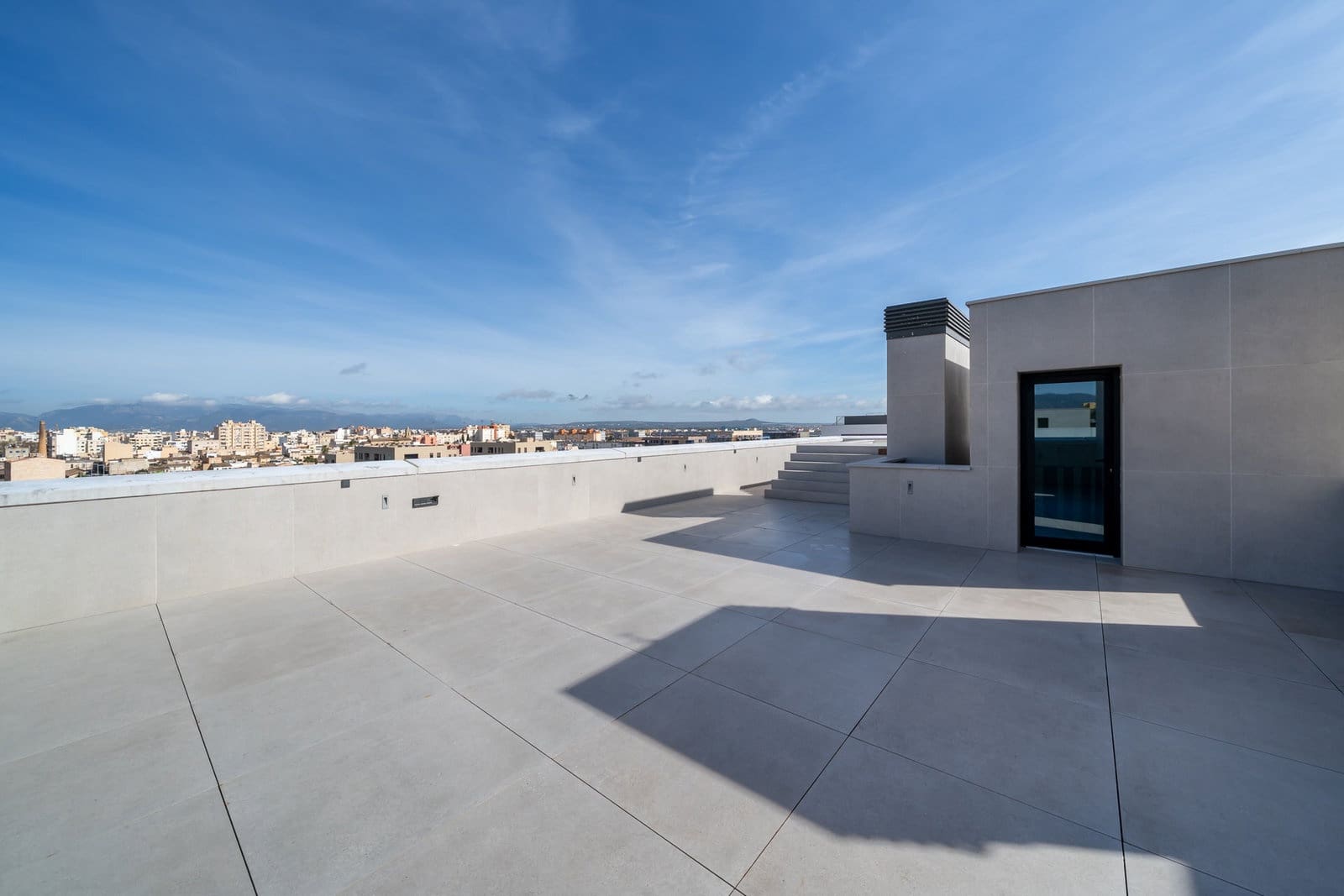 3 sypialnia Apartament na sprzedaż w Palma de Mallorca z basenem garażem - 2 800 000 € (Ref: 9634038)