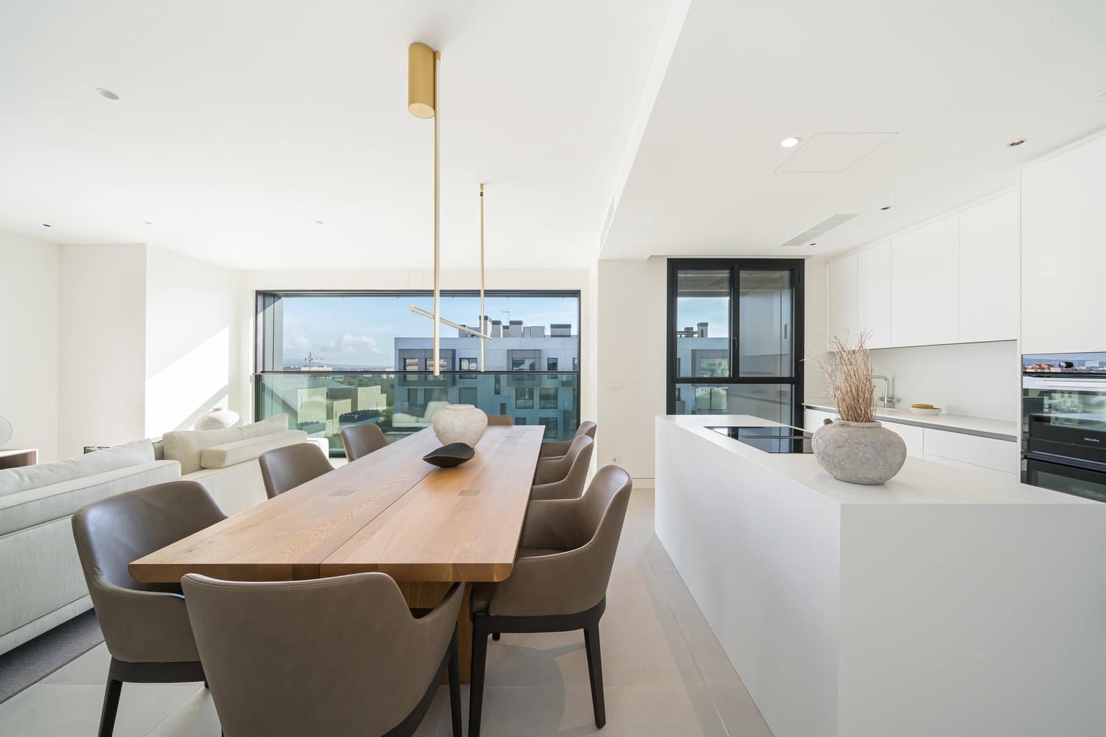 2 sypialnia Apartament na sprzedaż w Palma de Mallorca z basenem garażem - 1 900 000 € (Ref: 9634039)