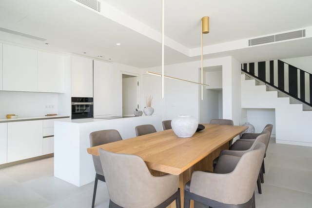 2 sypialnia Apartament na sprzedaż w La Seu, Palma de Mallorca z basenem garażem - 1 900 000 € (Ref: 9634039)