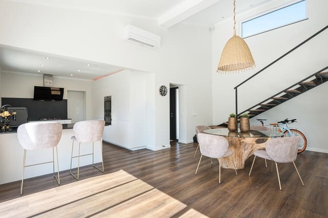 5 sypialnia Willa na sprzedaż w Cala Vinyes / Cala Vinyas / Cala Viñas, Calvià z basenem garażem - 2 595 000 € (Ref: 9663605)