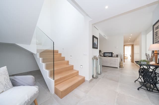 5 sypialnia Willa na sprzedaż w Santa Ponsa, Calvià z basenem - 2 995 000 € (Ref: 9673946)