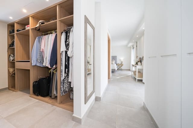5 quarto Moradia para venda em Santa Ponsa, Calvià com piscina garagem - 2 995 000 € (Ref: 9673946)