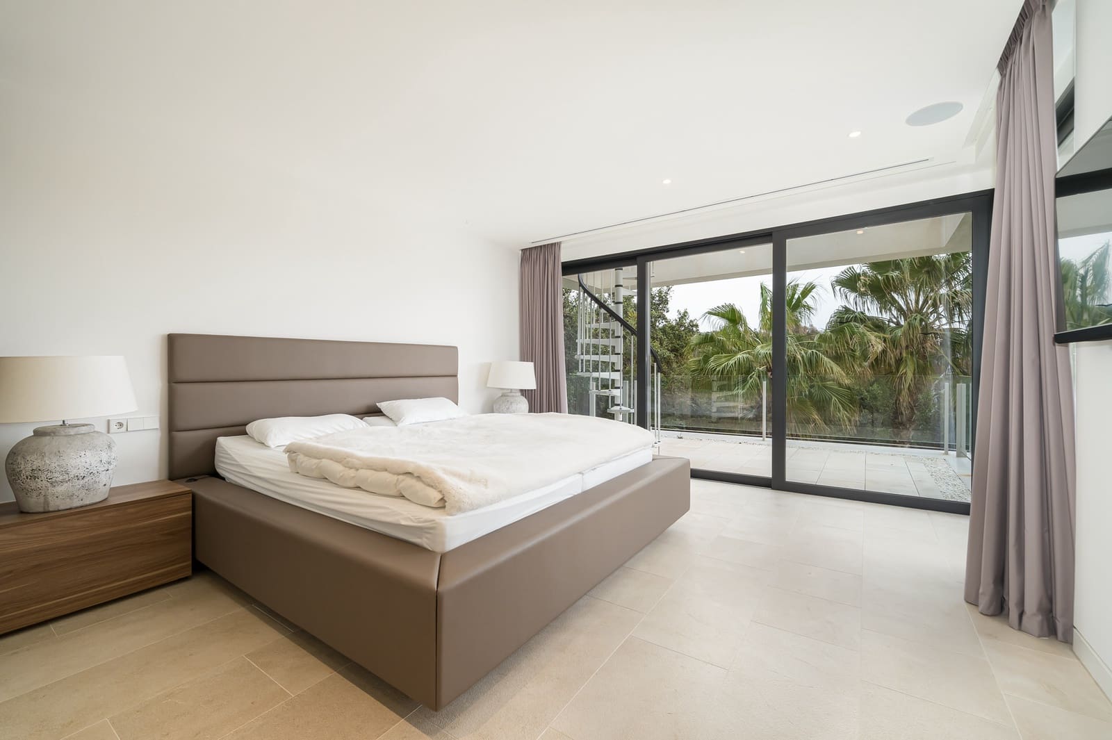 Chalet de 4 habitaciones en Santa Ponsa en venta con piscina - 4.500.000 € (Ref: 9673947)