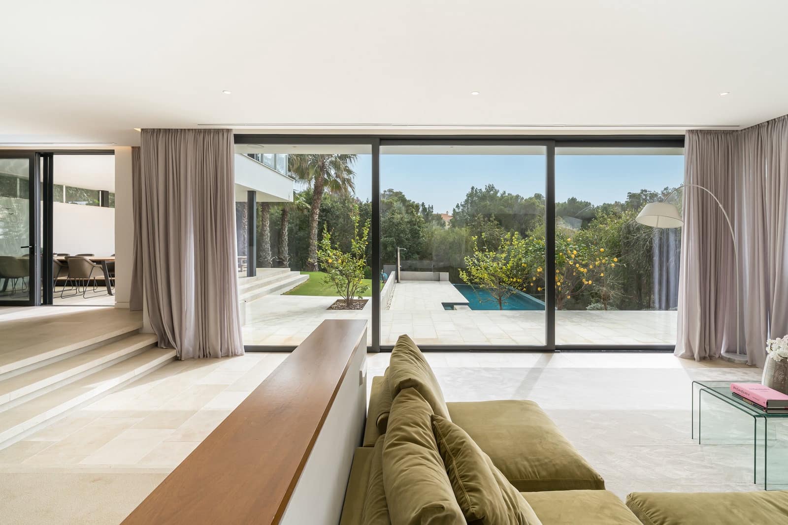 4 bedroom Villa for sale in Santa Ponsa with pool garage - € 4,500,000 (Ref: 9673947)
