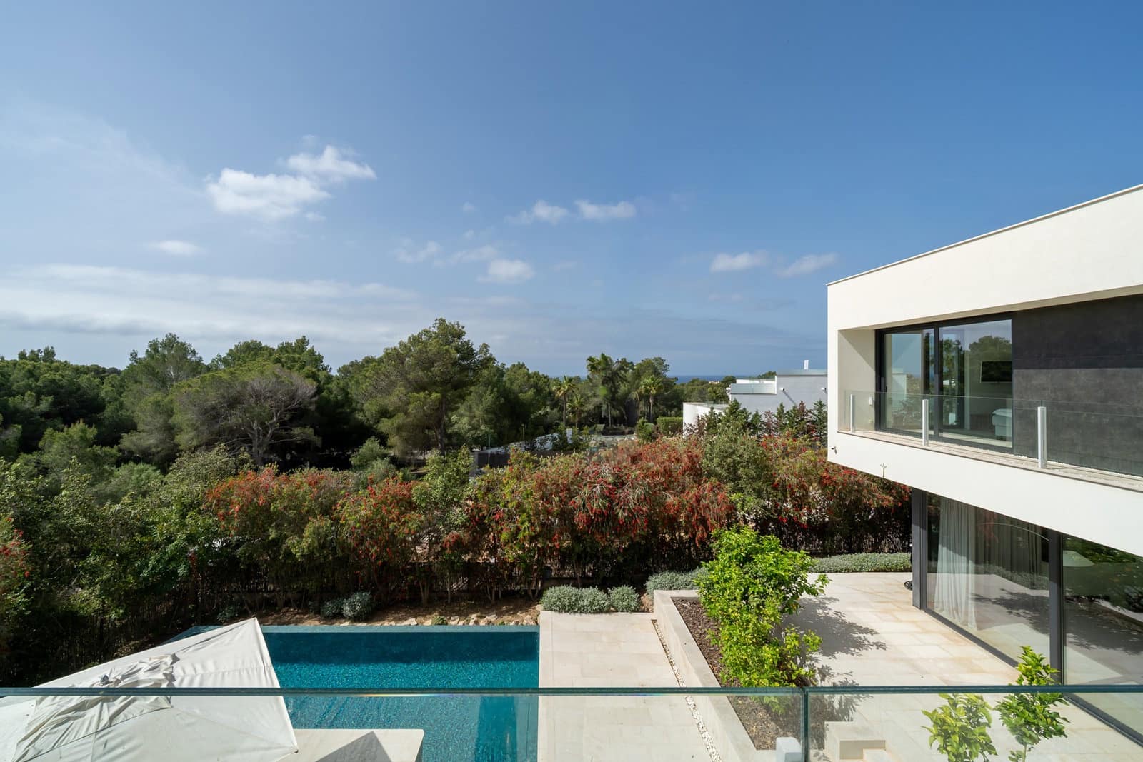4 bedroom Villa for sale in Santa Ponsa with pool garage - € 4,500,000 (Ref: 9673947)