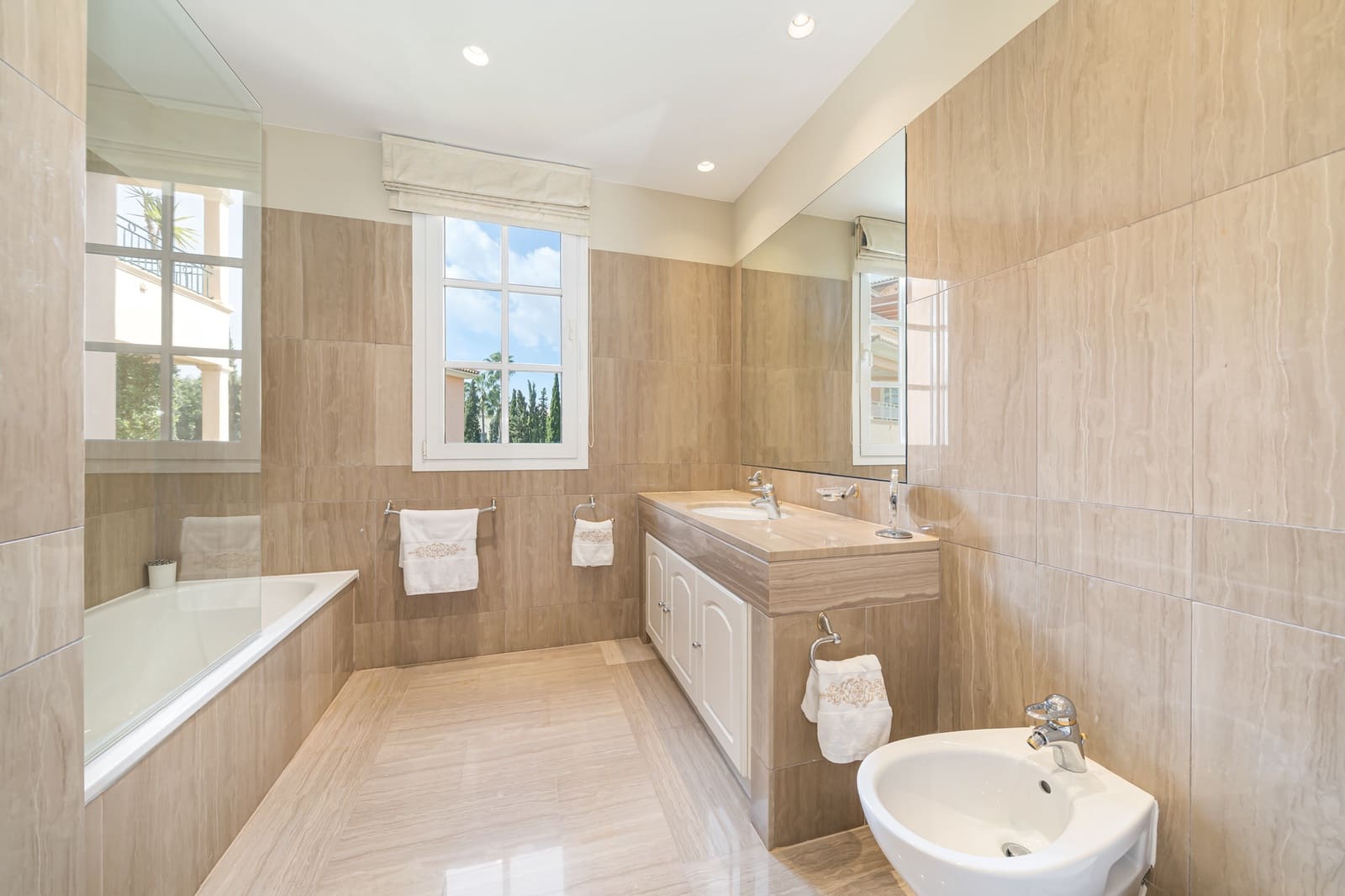 3 sypialnia Apartament na sprzedaż w Costa d'en Blanes - 5 200 000 € (Ref: 9698075)