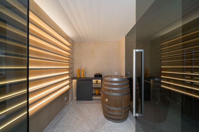 4 slaapkamer Villa te koop in Santa Ponsa, Calvià met zwembad - € 6.500.000 (Ref: 9701397)