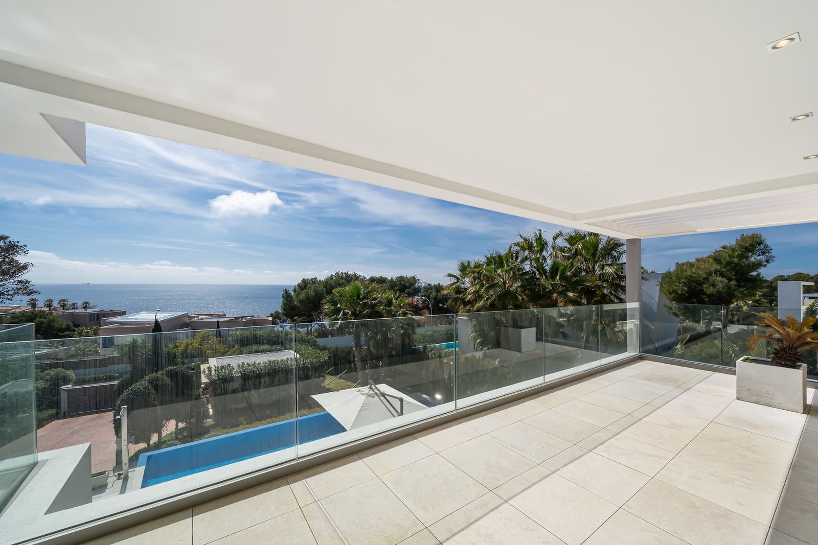 4 bedroom Villa for sale in Santa Ponsa with pool - € 6,500,000 (Ref: 9701397)