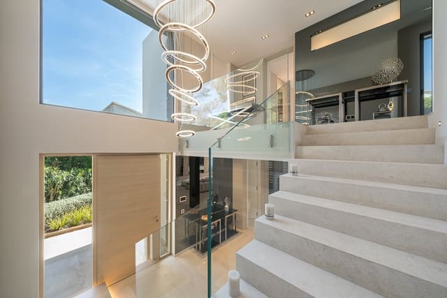 4 soverom Villa til salgs i Santa Ponsa, Calvià med svømmebasseng - € 6 500 000 (Ref: 9701397)