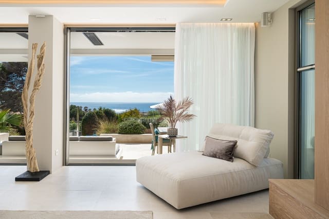 Chalet de 4 habitaciones en Santa Ponsa, Calvià en venta con piscina - 6.500.000 € (Ref: 9701397)