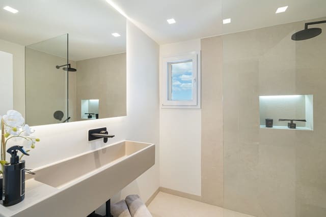 2 quarto Casa em Banda para venda em Santa Ponsa, Calvià com piscina garagem - 1 850 000 € (Ref: 9763562)