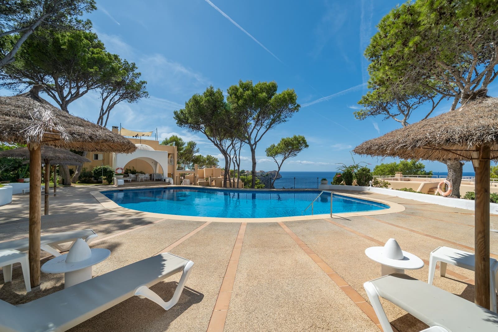 2 bedroom Townhouse for sale in Santa Ponsa with pool garage - € 1,850,000 (Ref: 9763562)