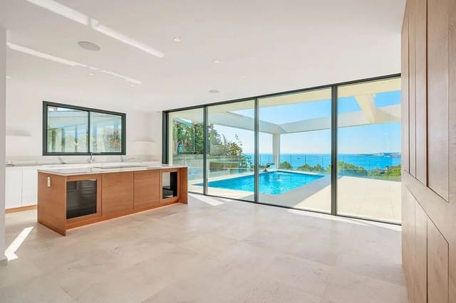 4 makuuhuone Huvila myytävänä paikassa Costa d'en Blanes, Calvià mukana uima-altaan 
autotalli - 4 250 000 € (Ref: 9763563)