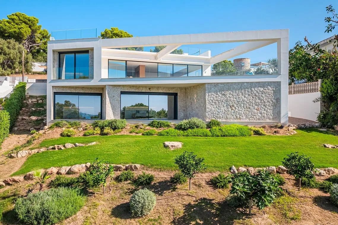 4 bedroom Villa for sale in Costa d'en Blanes with pool garage - € 4,250,000 (Ref: 9763563)
