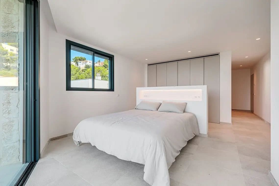 4 bedroom Villa for sale in Costa d'en Blanes with pool garage - € 4,250,000 (Ref: 9763563)