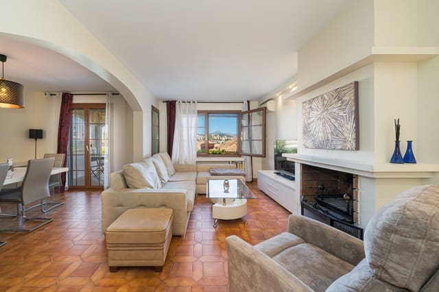 4 sypialnia Dom na sprzedaż w Santa Ponsa, Calvià z basenem garażem - 1 150 000 € (Ref: 9794382)