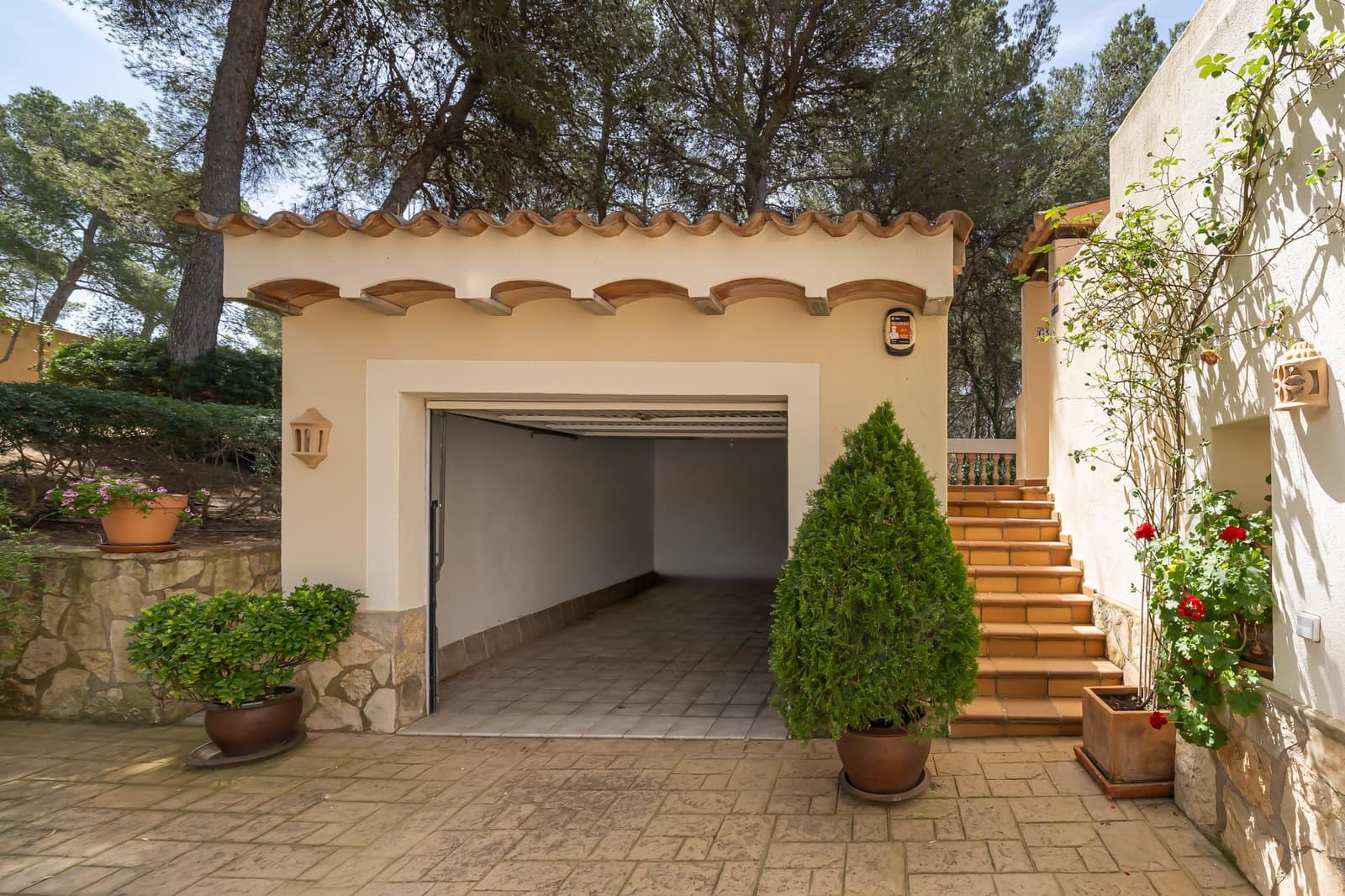 3 bedroom Apartment for sale in Santa Ponsa - € 1,190,000 (Ref: 9822442)