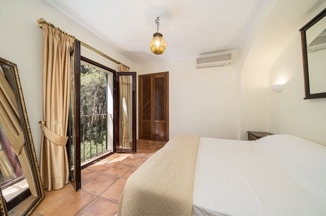 3 chambre Appartement à vendre à Santa Ponsa, Calvià avec piscine garage - 1 190 000 € (Ref: 9822442)