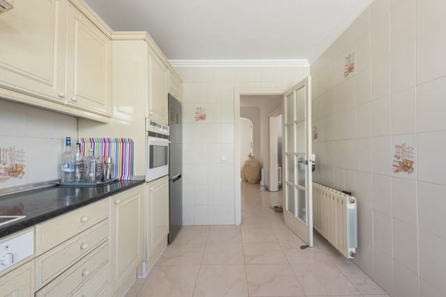 3 slaapkamer Villa te koop in Santa Ponsa, Calvià met zwembad - € 1.750.000 (Ref: 9822443)
