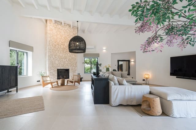 Villa/Maison de 5 chambres à louer à Santa Ponsa, Calvià avec piscine garage - 10 000 € (Ref: 9830861)