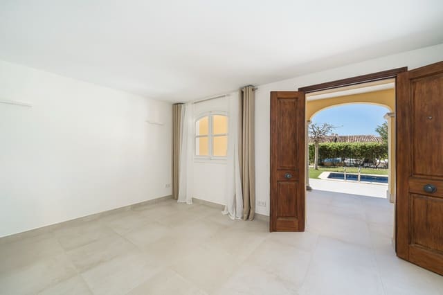 2 soverom Hus til salgs i Santa Ponsa, Calvià med svømmebasseng - € 1 695 000 (Ref: 9830862)