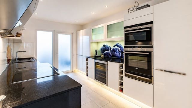 3 sovrum Lägenhet till salu i Santa Ponsa, Calvià med pool garage - 1 475 000 € (Ref: 9839076)