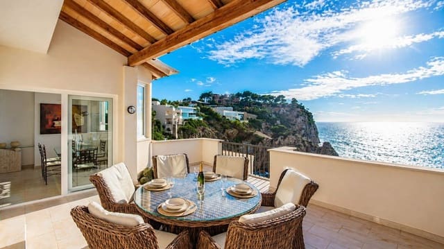 3 sovrum Lägenhet till salu i Santa Ponsa, Calvià med pool garage - 1 475 000 € (Ref: 9839076)