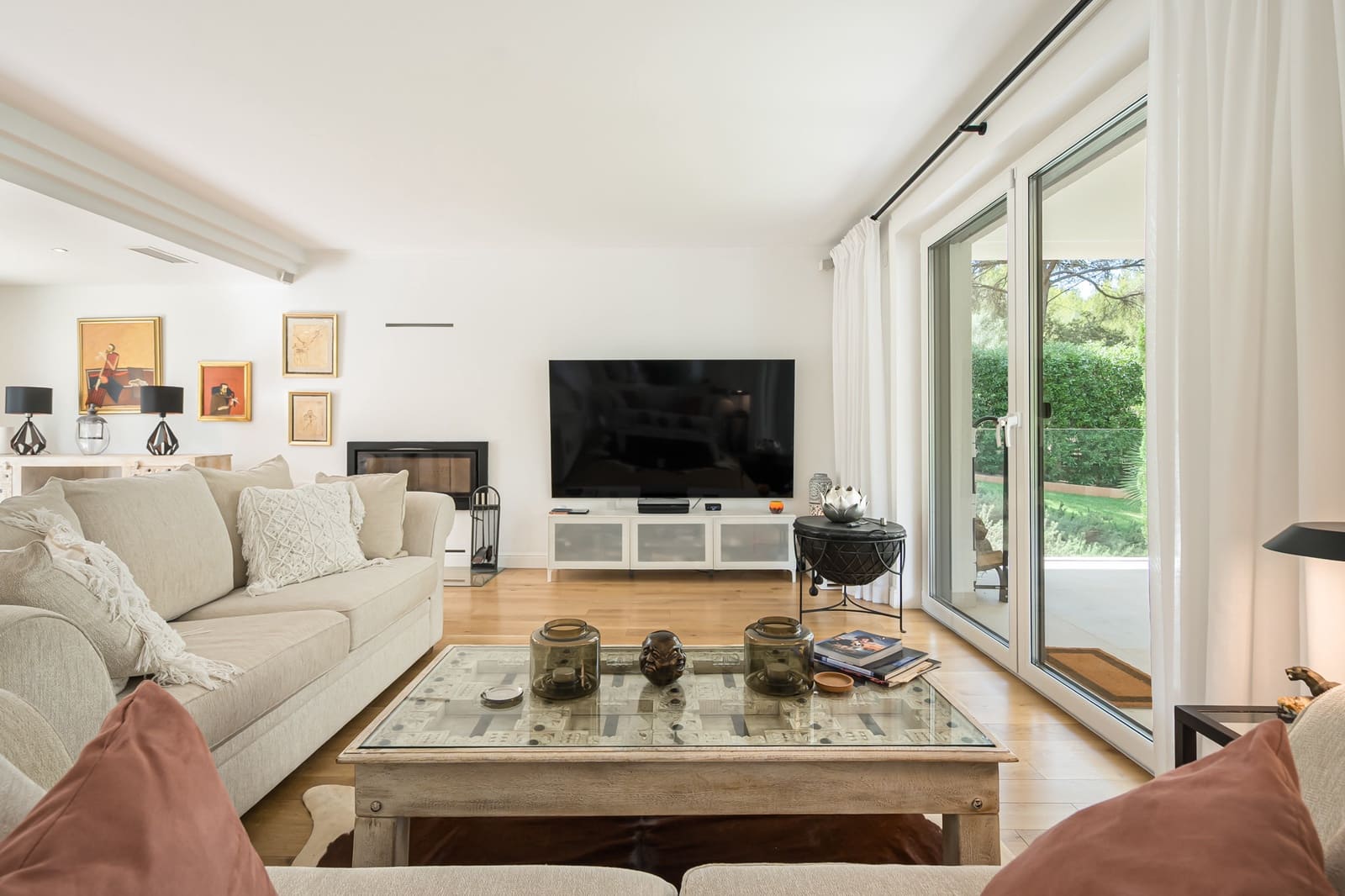 5 bedroom Villa for sale in Santa Ponsa with pool garage - € 3,750,000 (Ref: 9842774)