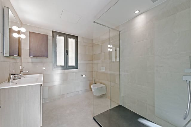 1 chambre Appartement à vendre à Cala Mayor, Palma de Mallorca - 595 000 € (Ref: 9857606)