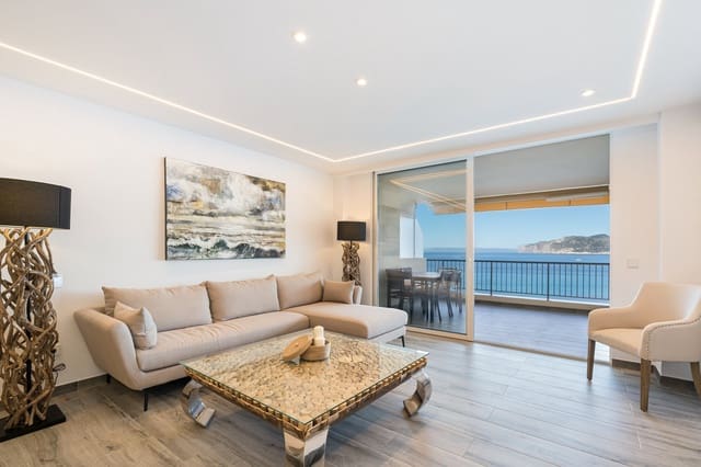 3 makuuhuone Huoneisto myytävänä paikassa Costa de la Calma, Calvià mukana uima-altaan 
autotalli - 1 350 000 € (Ref: 9864740)