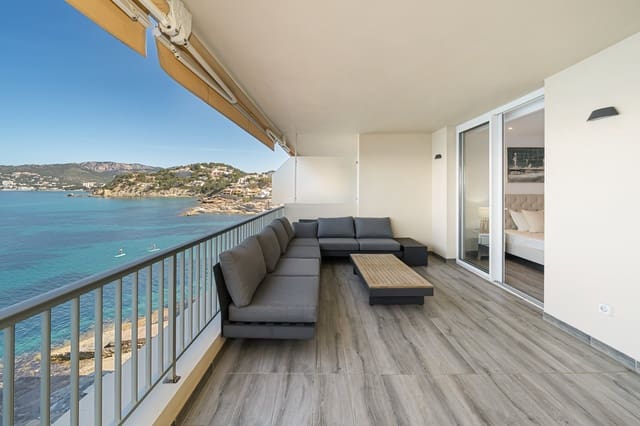 3 makuuhuone Huoneisto myytävänä paikassa Costa de la Calma, Calvià mukana uima-altaan 
autotalli - 1 350 000 € (Ref: 9864740)